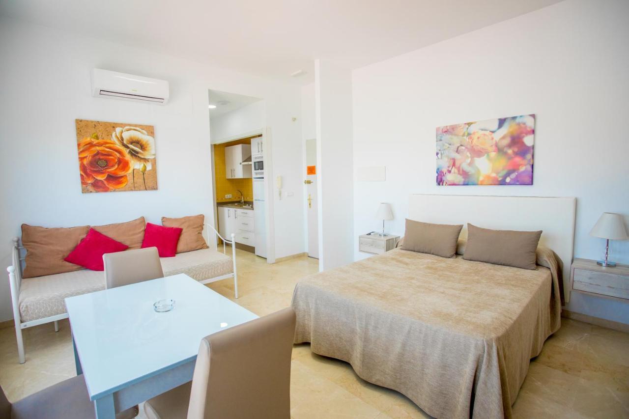 El Cuervo  Apartahotel Enfasis-Group מראה חיצוני תמונה