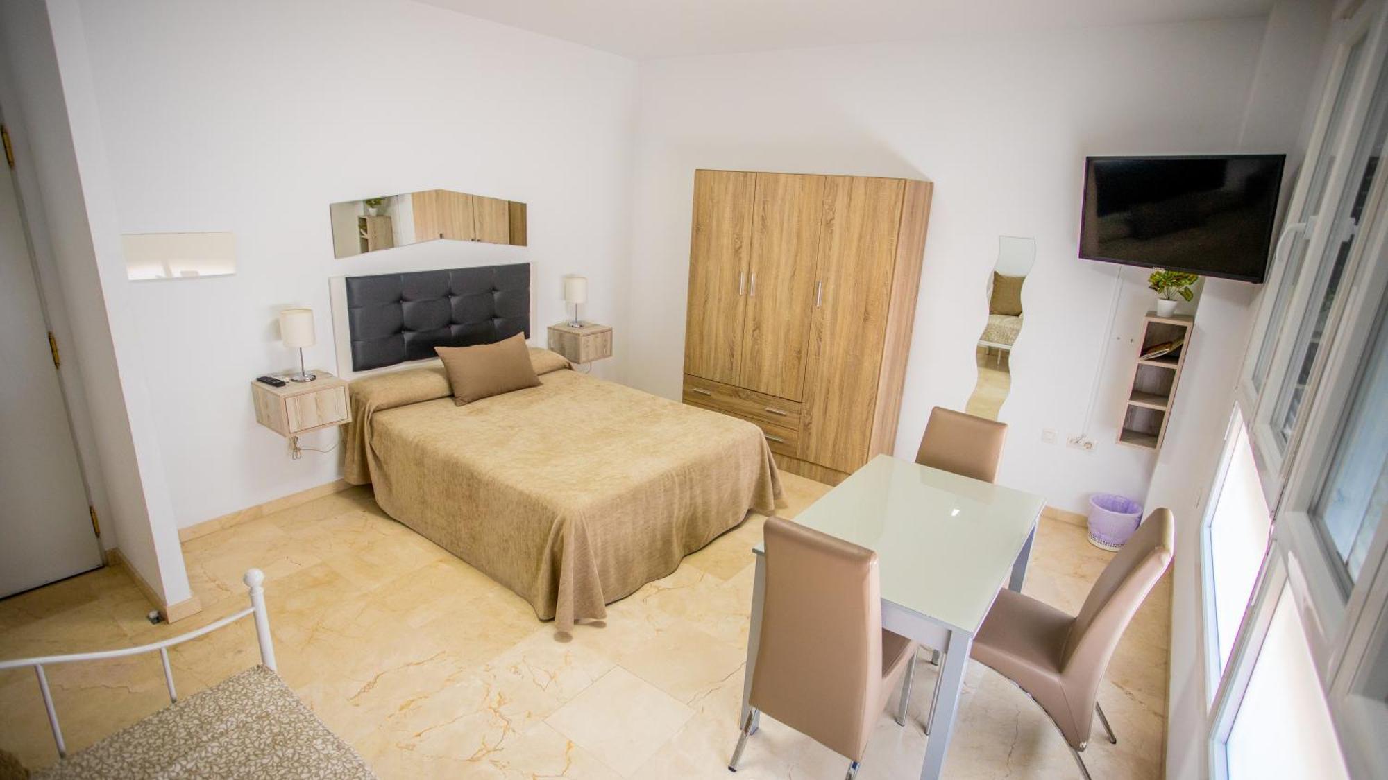El Cuervo  Apartahotel Enfasis-Group מראה חיצוני תמונה