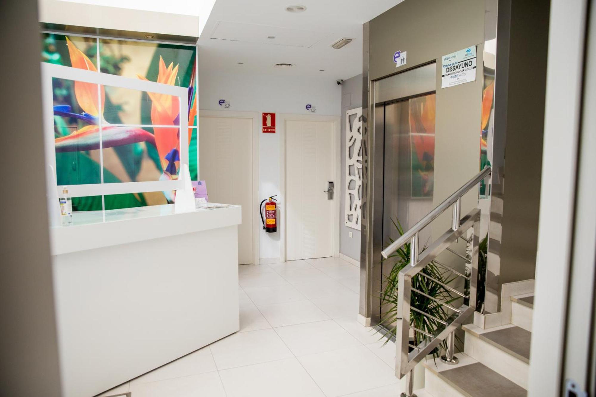 El Cuervo  Apartahotel Enfasis-Group מראה חיצוני תמונה