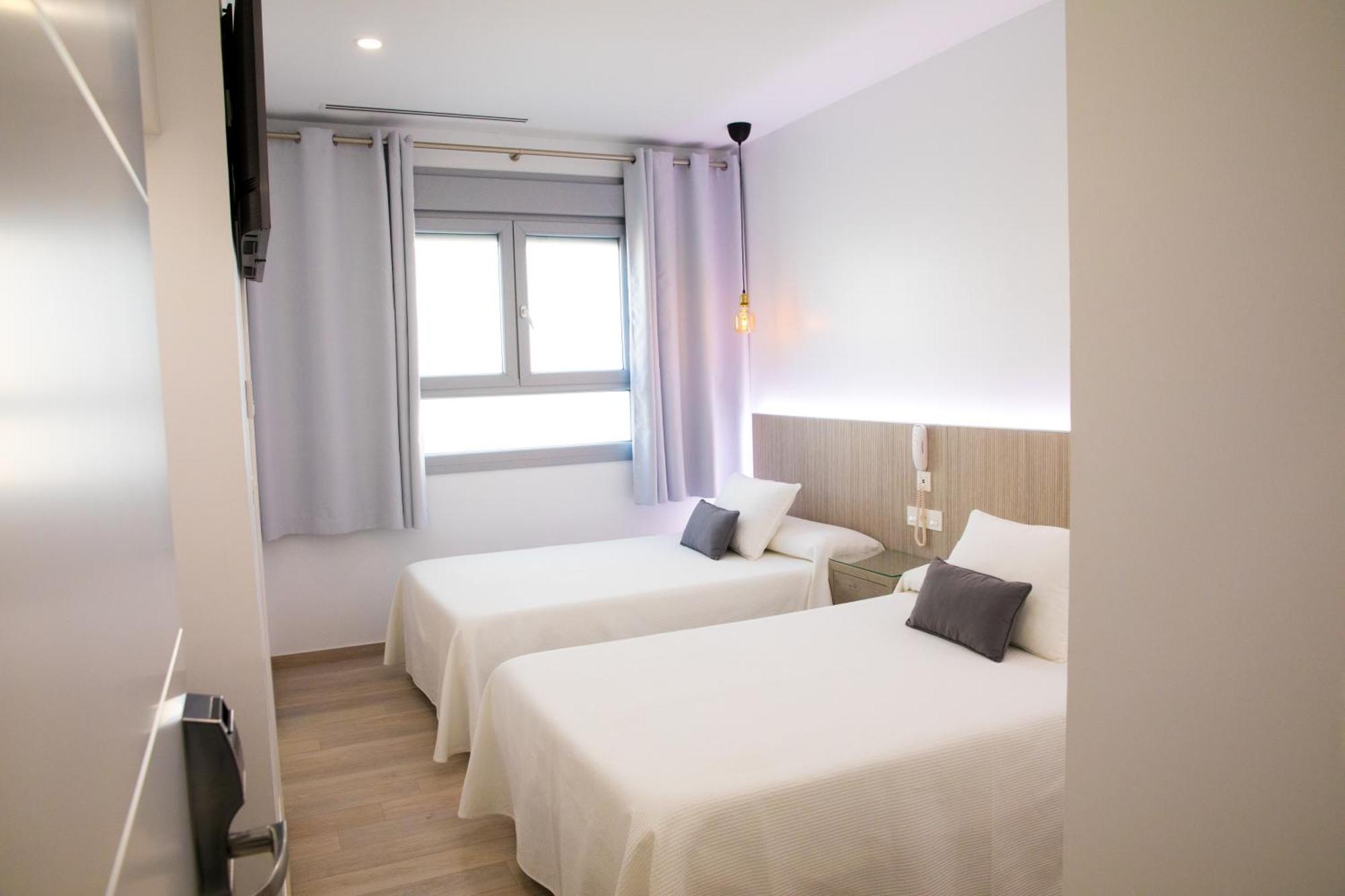 El Cuervo  Apartahotel Enfasis-Group מראה חיצוני תמונה