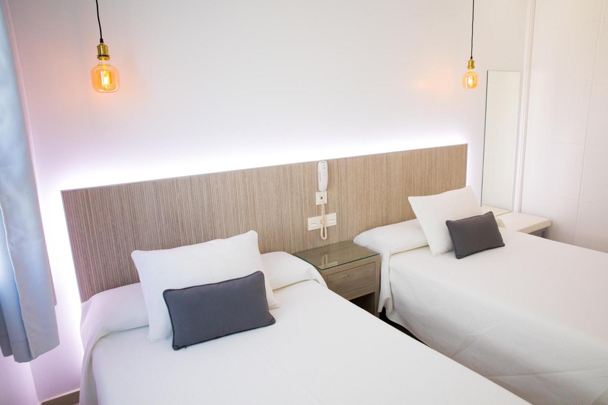 El Cuervo  Apartahotel Enfasis-Group מראה חיצוני תמונה