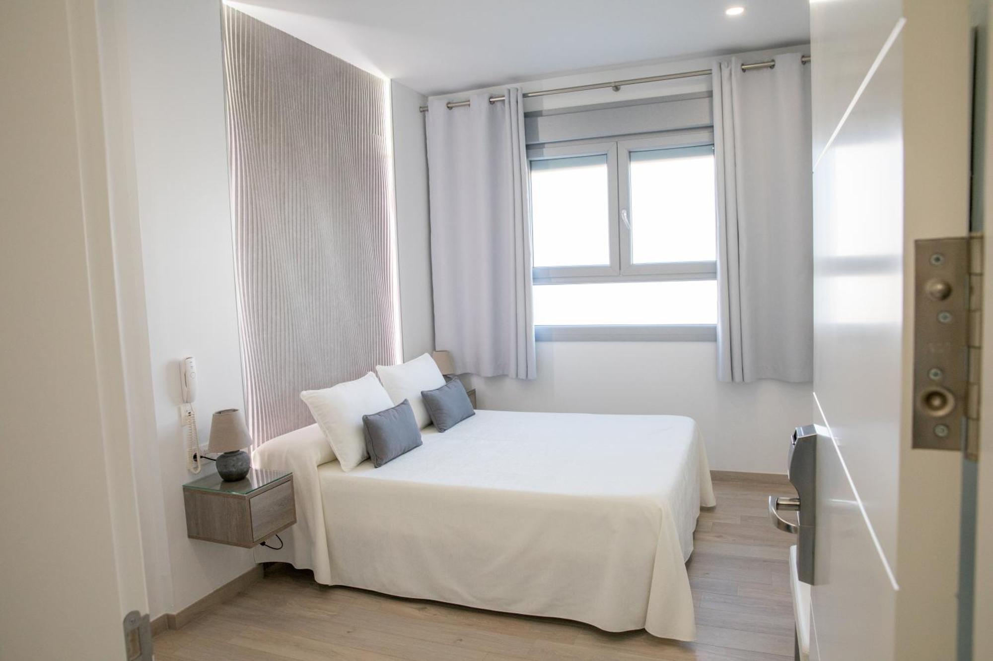 El Cuervo  Apartahotel Enfasis-Group מראה חיצוני תמונה